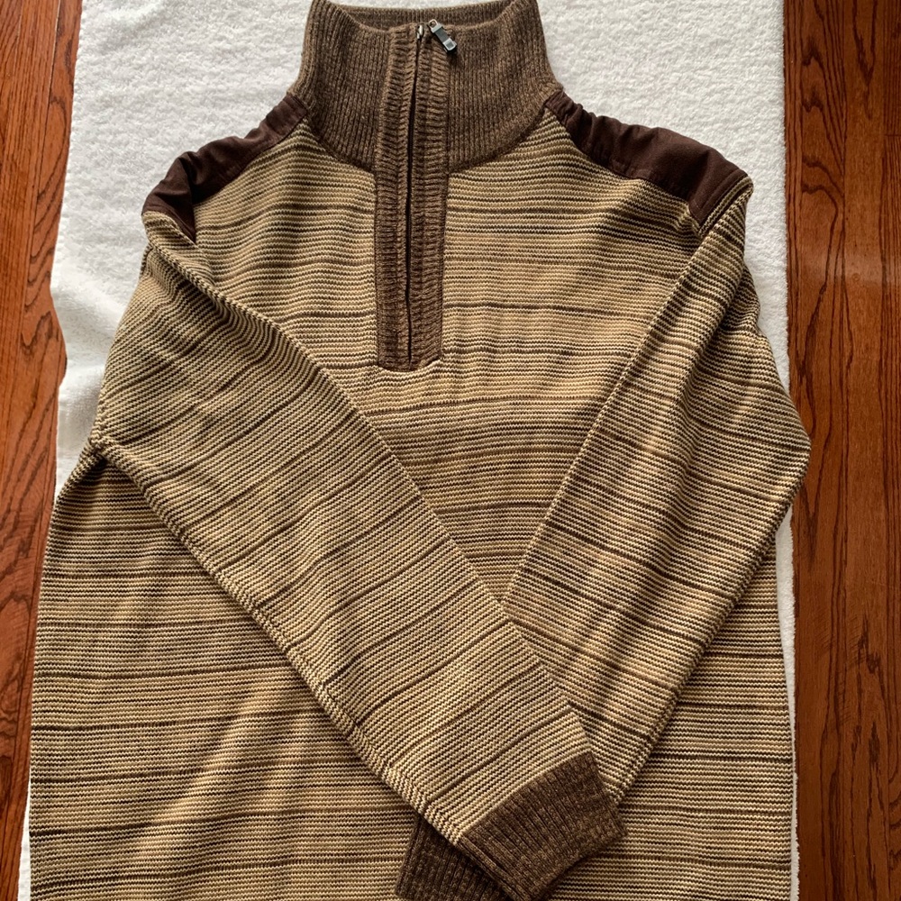 Brown sweater